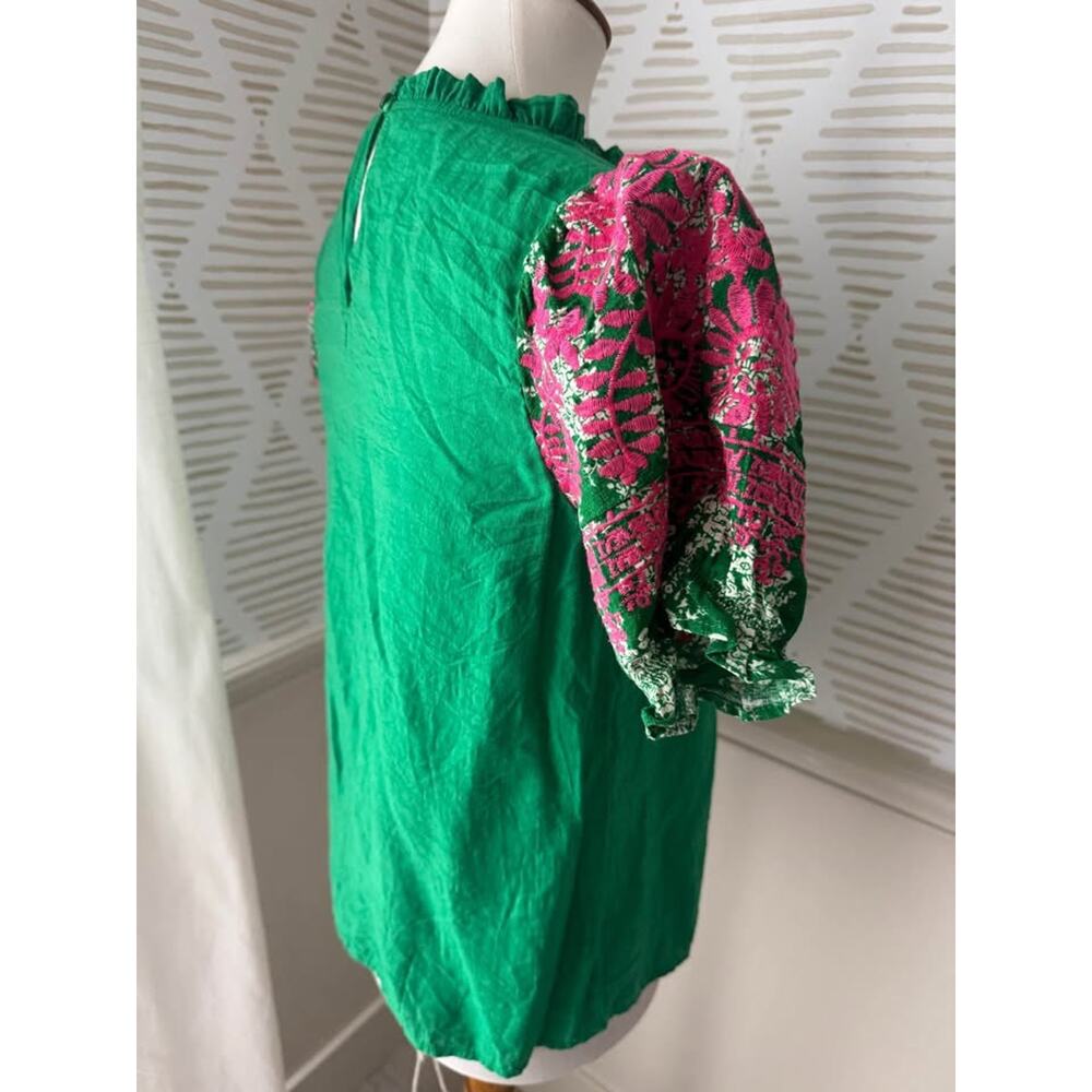 THML Womenms XS Green Mock Neck Blouse Top with Pink Embroidered Puff Sleeves - Picture 5 of 7
